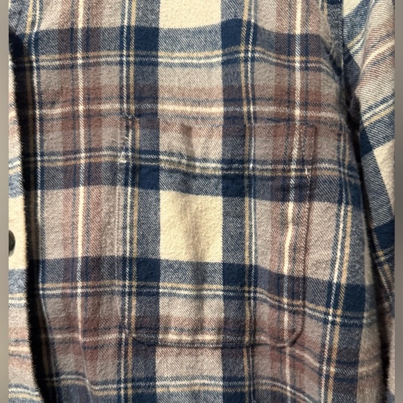 L.L. Bean Relaxed Fit Plaid Shirt - Blue and Cream Size 2X - Picture 4 of 4